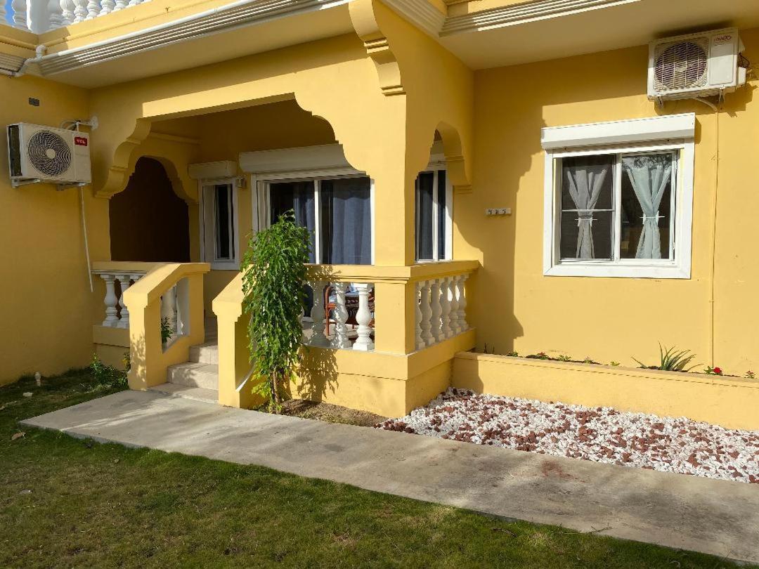 Lovely 2 Bedroom Apartment In Quiet Neighborhood! Philipsburg  Dış mekan fotoğraf